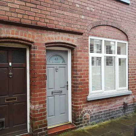 Gorgeous With Free Parking I Pass The Keys * York